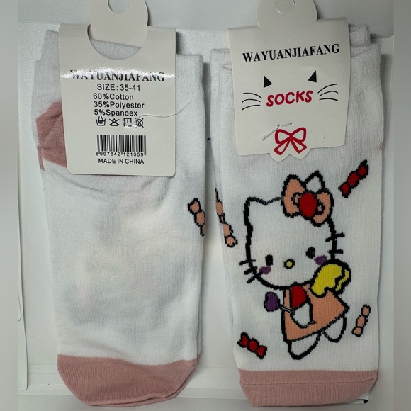 Source Unknown Accessories - White Hello Kitty Socks